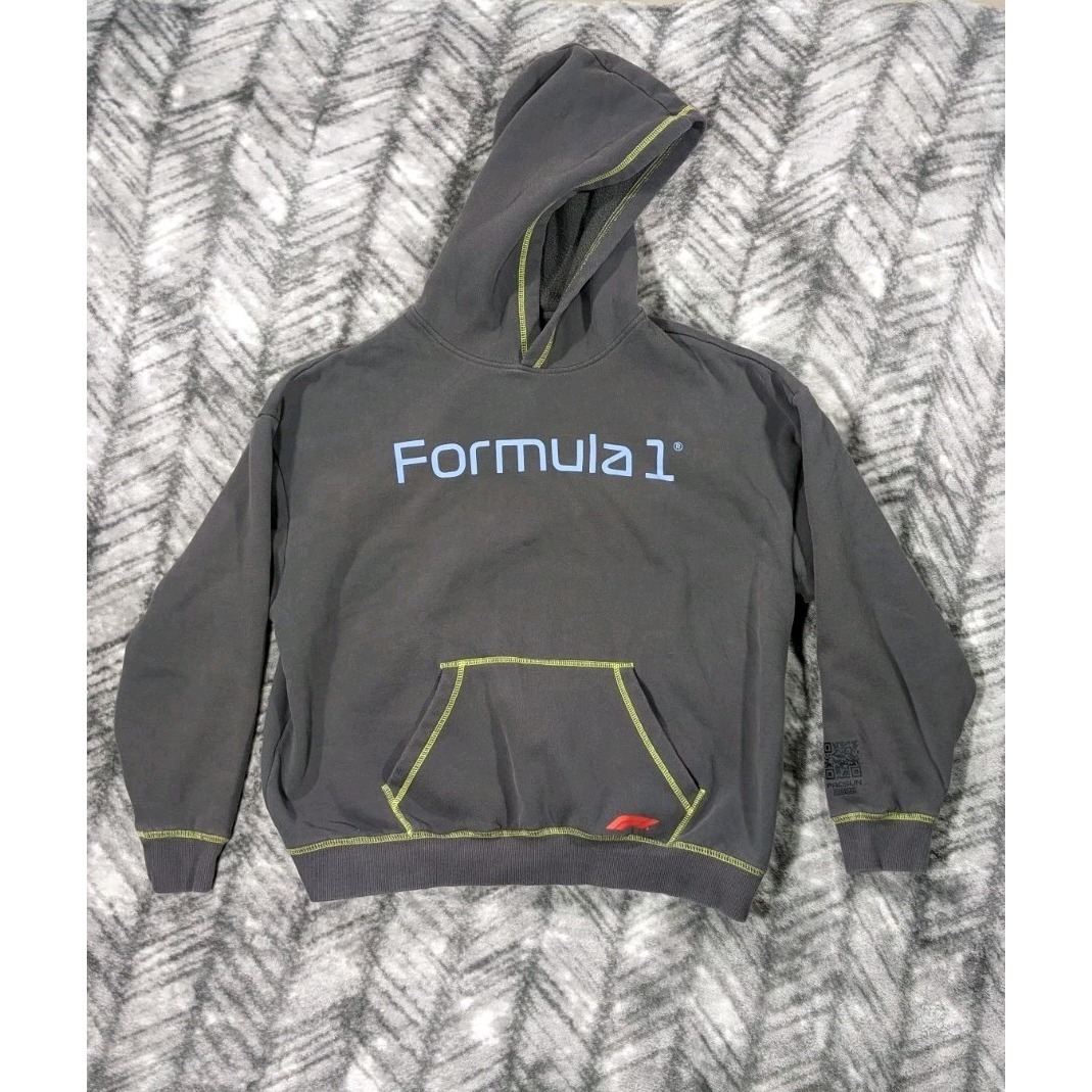 Pacsun Formula 1 Mens Small S Hoodie Gray Sweatshirt F1 Racing 2023 Spellout